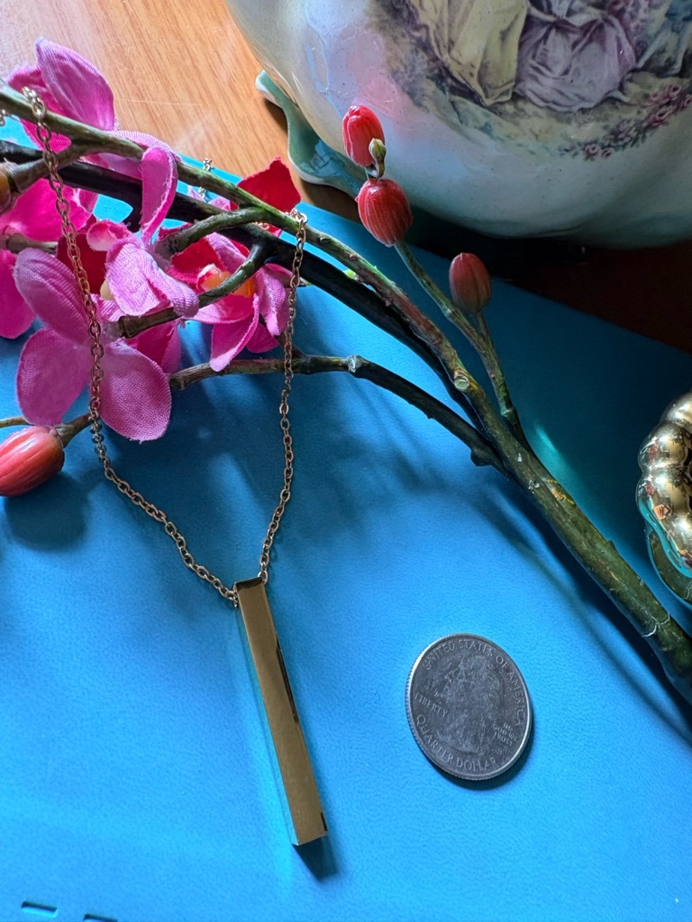 Gold Bar Pendant Necklace - Women's Minimalist Jewelry